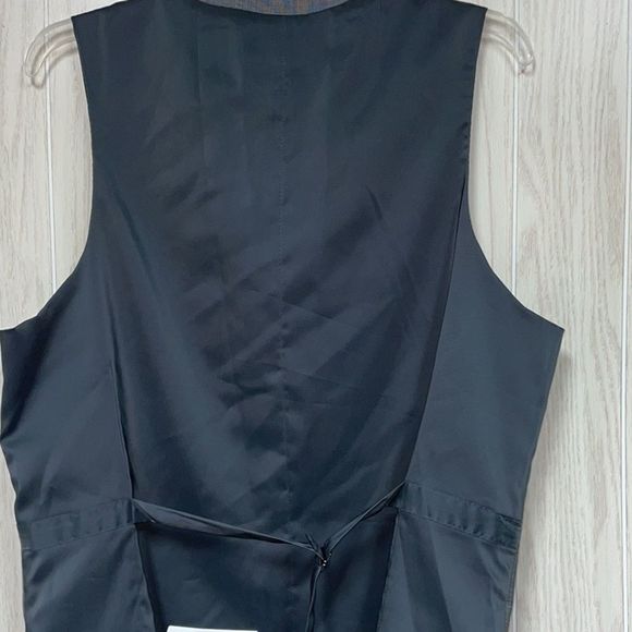 Jos. A. Bank. Slim Fit Wool Traveler Gray Suit Vest Size Small - Picture 3 of 5